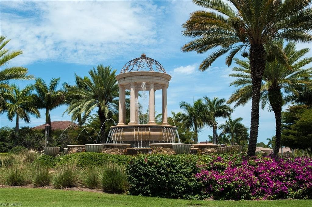 9715 Acqua Ct 111, Naples, FL 34113-29