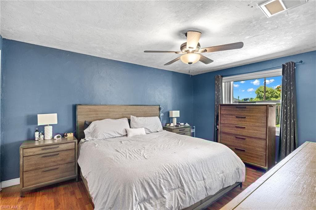 4224 2nd Ave, Cape Coral, FL 33904-15