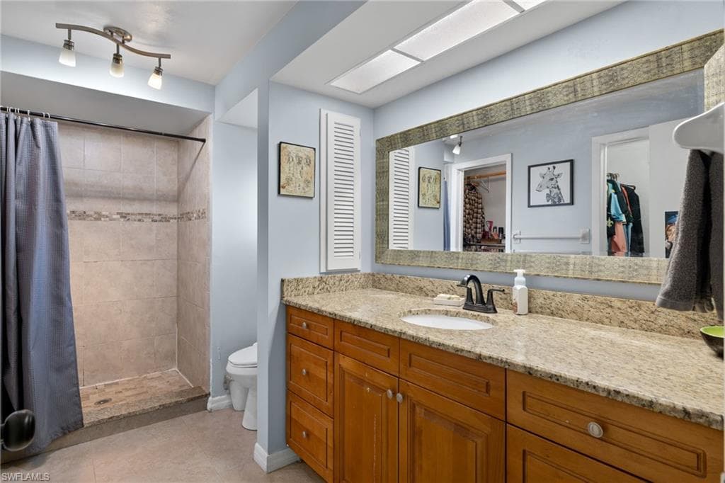 4224 2nd Ave, Cape Coral, FL 33904-18