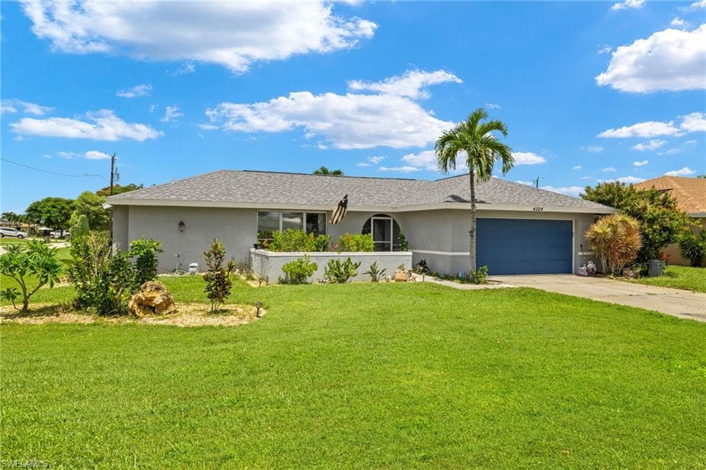 4224 2nd Ave, Cape Coral, FL 33904-3