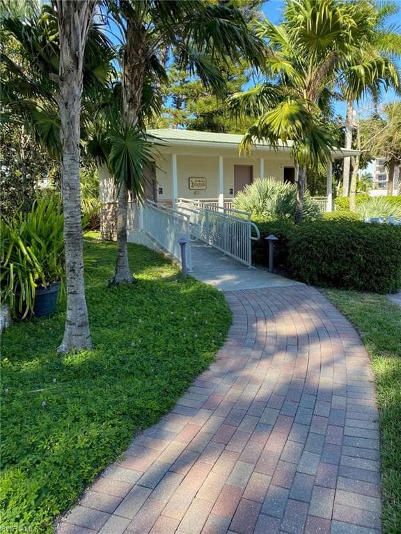 3150 Binnacle Dr 3b, Naples, FL 34103-20