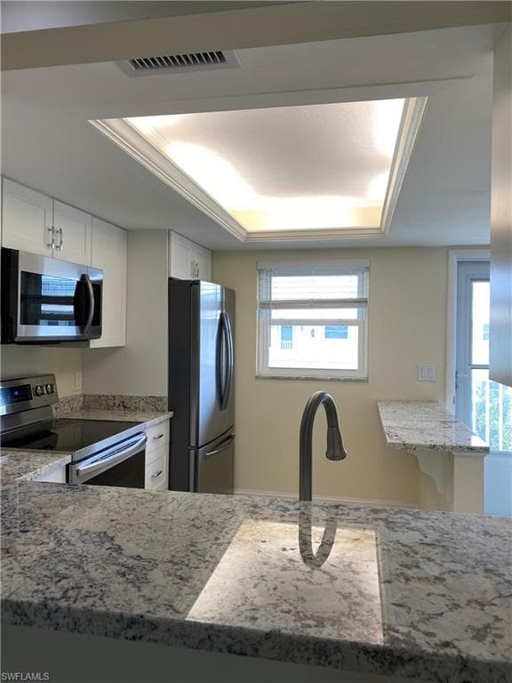 3150 Binnacle Dr 3b, Naples, FL 34103-24
