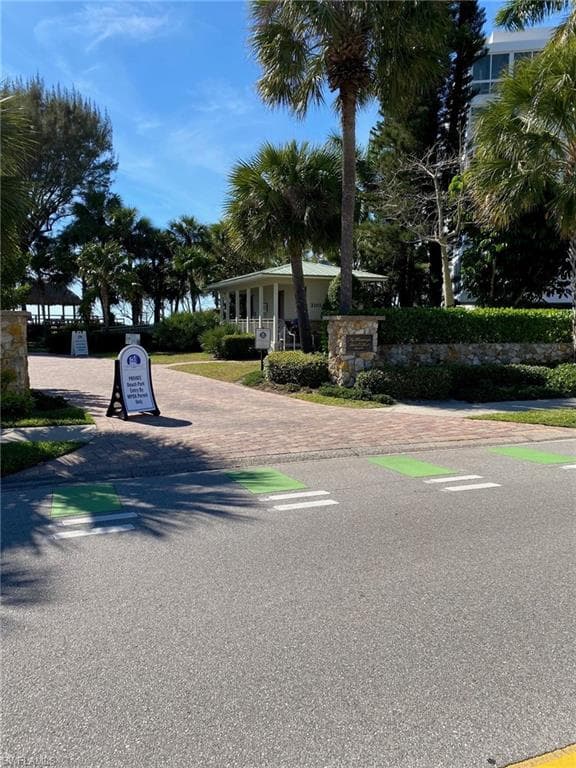 3150 Binnacle Dr 3b, Naples, FL 34103-28