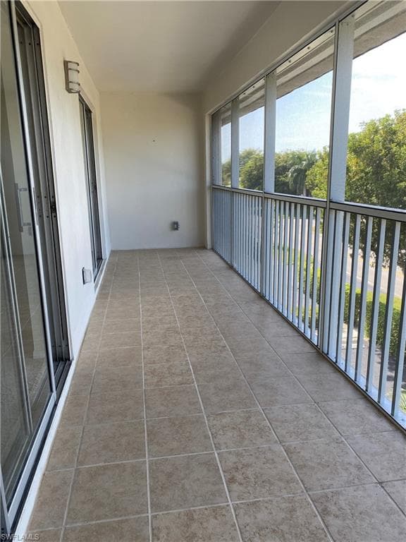 3150 Binnacle Dr 3b, Naples, FL 34103-37