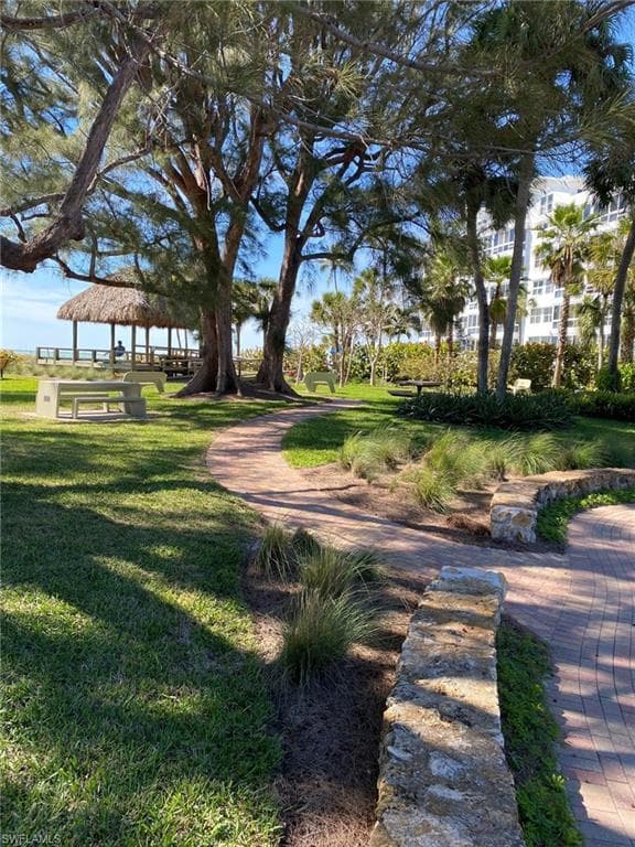 3150 Binnacle Dr 3b, Naples, FL 34103-7
