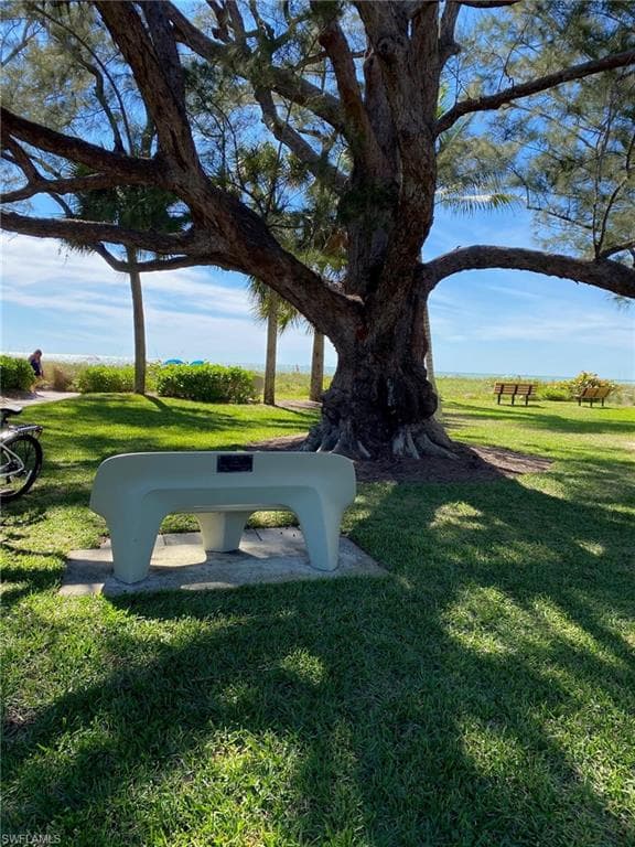 3150 Binnacle Dr 3b, Naples, FL 34103-8
