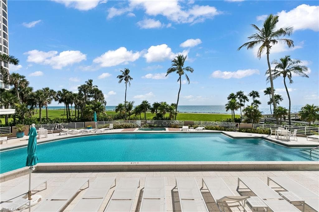 4651 Gulf Shore Blvd N 1703, Naples, FL 34103-40