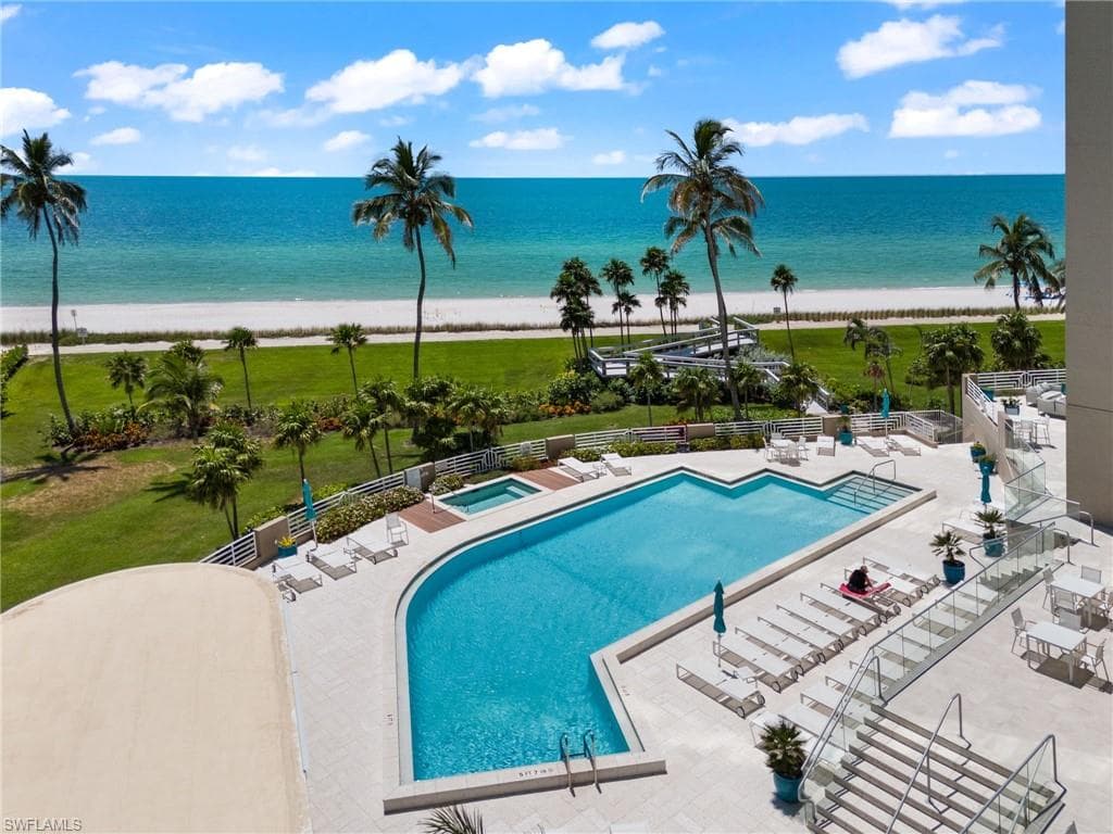 4651 Gulf Shore Blvd N 1703, Naples, FL 34103-45