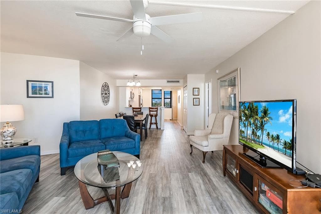 380 Seaview Ct 604, Marco Island, FL 34145-16