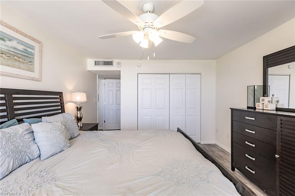 380 Seaview Ct 604, Marco Island, FL 34145-22