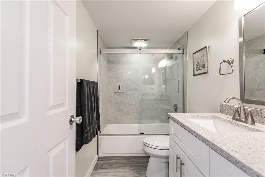 380 Seaview Ct 604, Marco Island, FL 34145-25