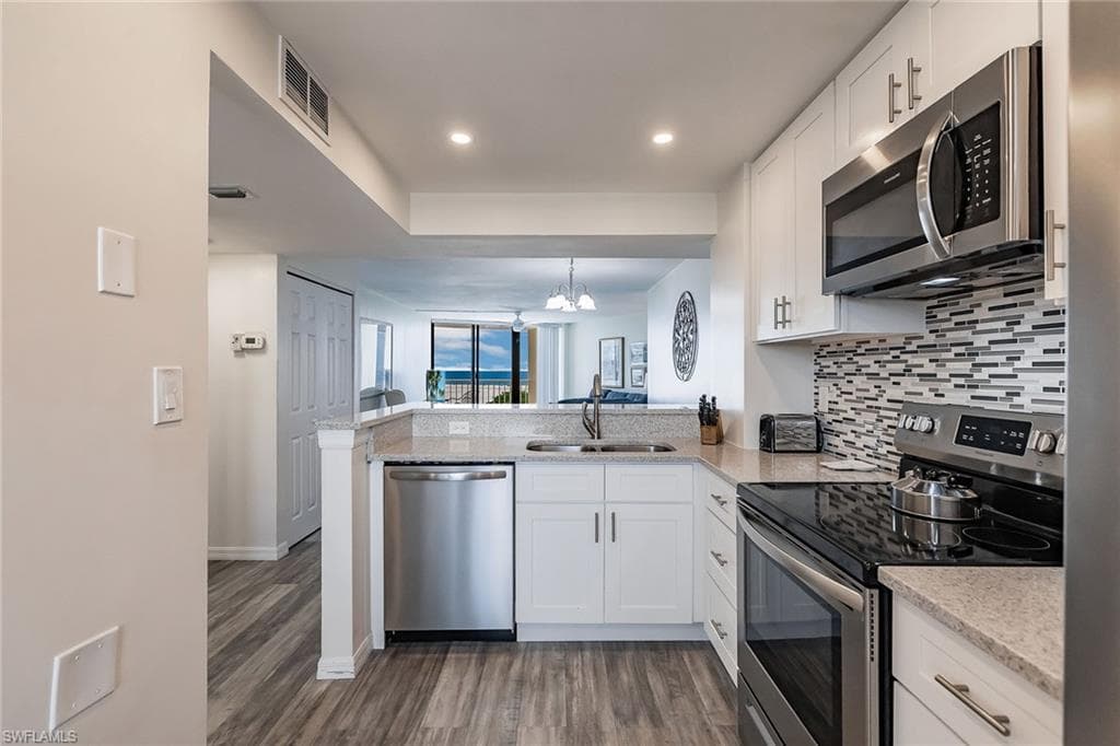 380 Seaview Ct 604, Marco Island, FL 34145-8
