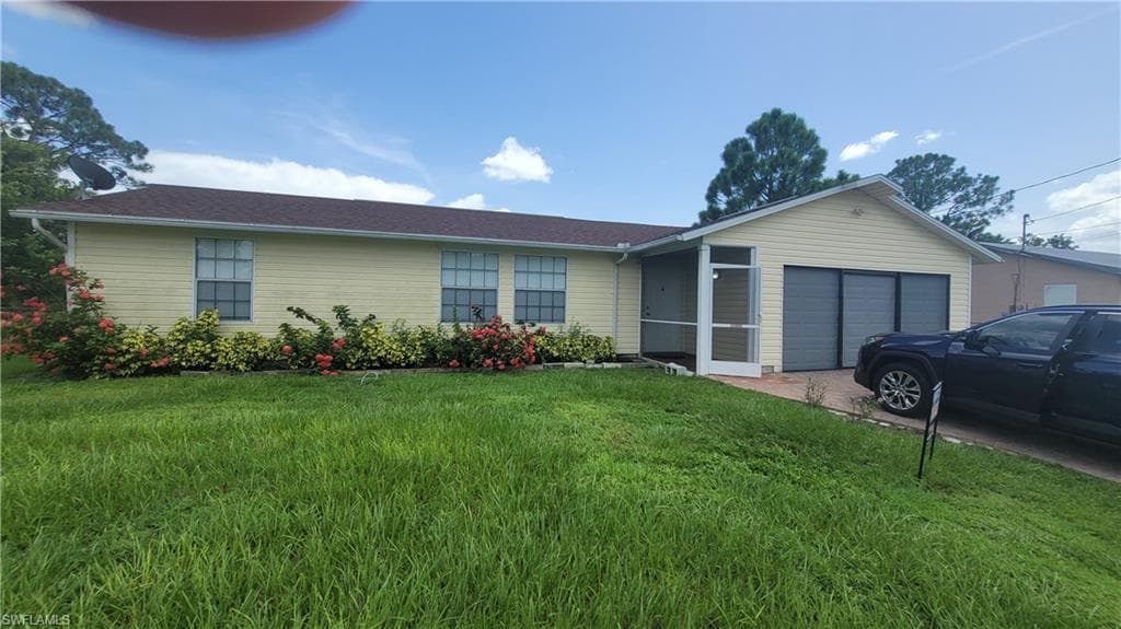 3711 10th St SW, Lehigh Acres, FL 33976-13
