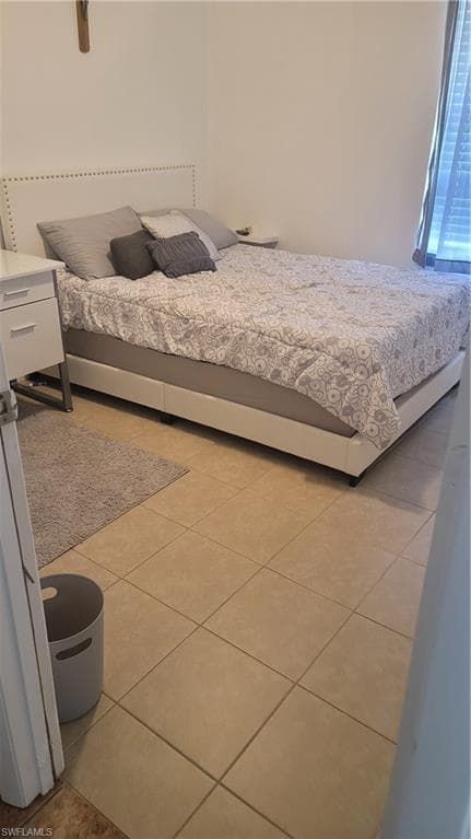 3711 10th St SW, Lehigh Acres, FL 33976-20