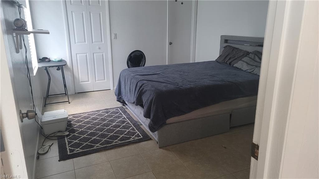 3711 10th St SW, Lehigh Acres, FL 33976-26