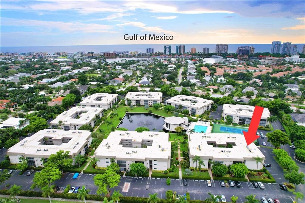 788 Park Shore Dr A20, Naples, FL 34103-1