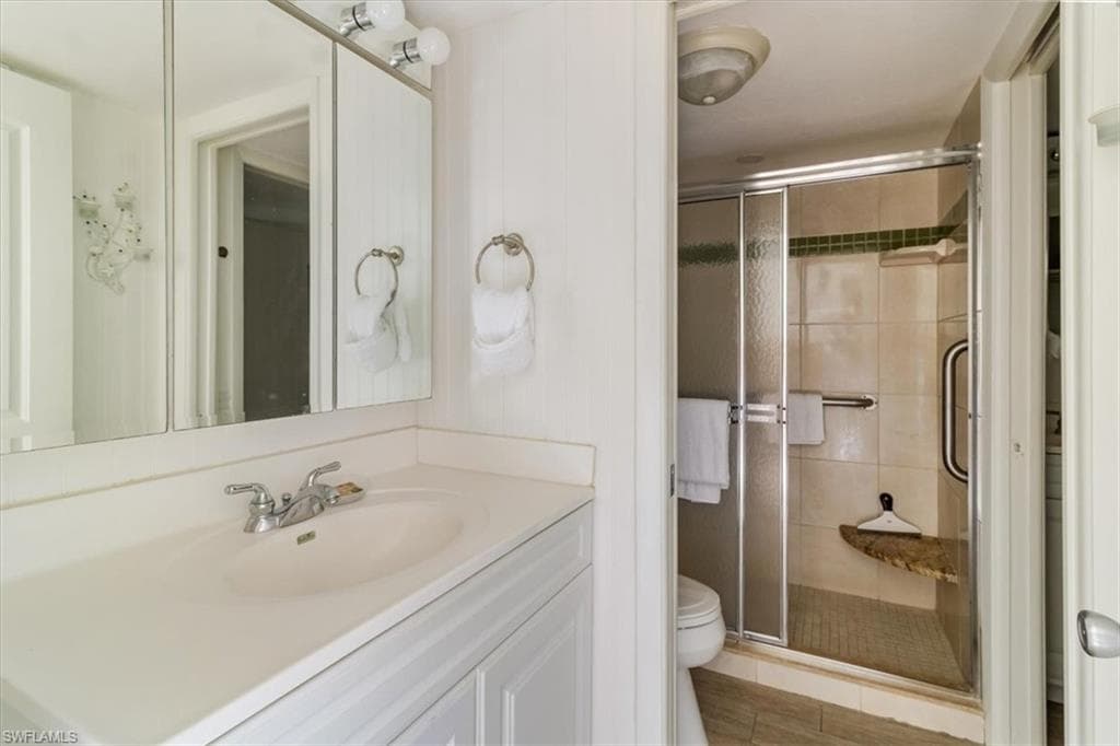 5000 Estero Blvd 302, Fort Myers Beach, FL 33931-9
