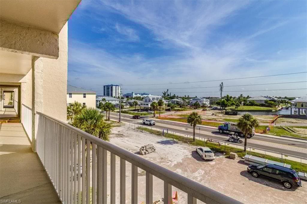 5000 Estero Blvd 302, Fort Myers Beach, FL 33931-5