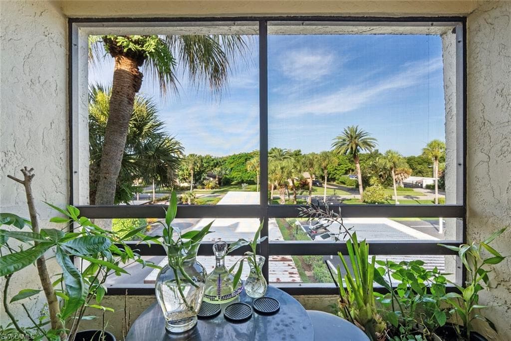 3635 Boca Ciega Dr 302, Naples, FL 34112-25