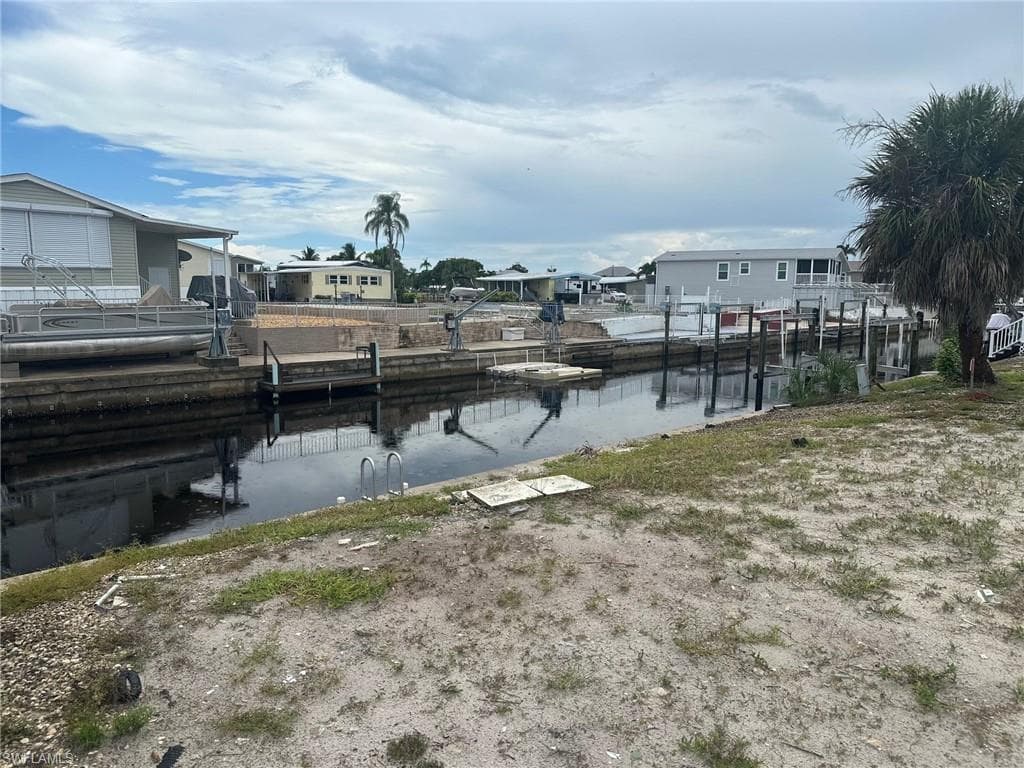 4681 Lahaina Ln, Bonita Springs, FL 34134-4