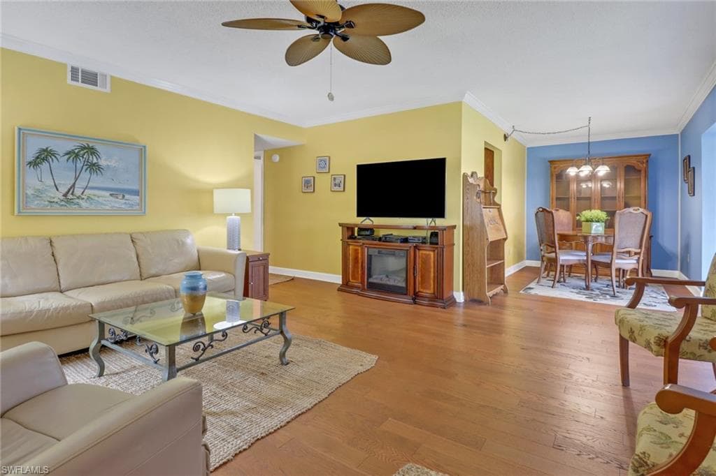 1155 Sandpiper St G2, Naples, FL 34102-7