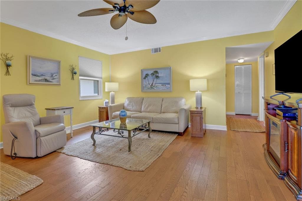 1155 Sandpiper St G2, Naples, FL 34102-8