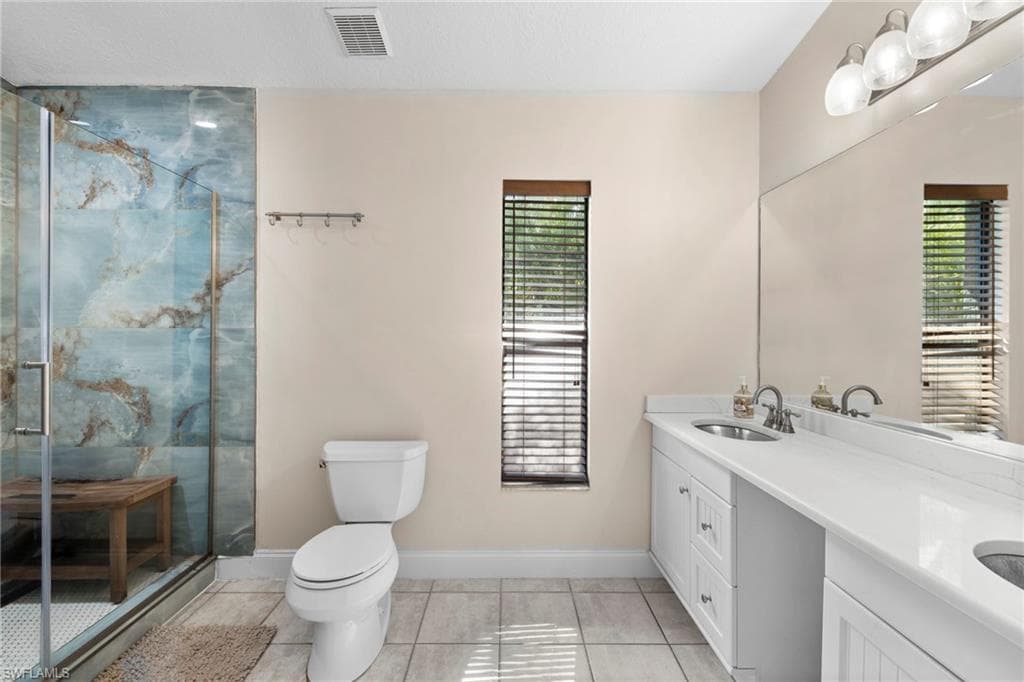 6060 Painted Leaf Ln, Naples, FL 34116-25