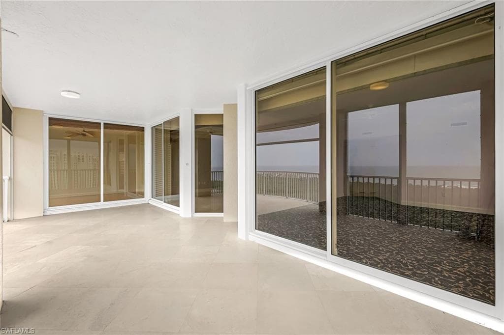 7117 Pelican Bay Blvd 1801, Naples, FL 34108-25