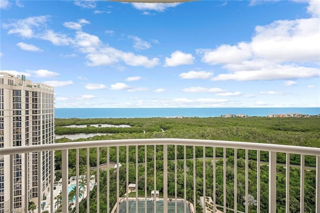 7117 Pelican Bay Blvd 1801, Naples, FL 34108-1