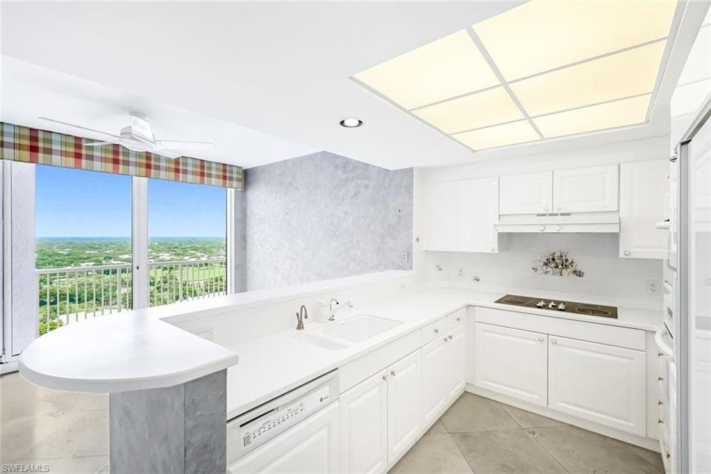 7117 Pelican Bay Blvd 1801, Naples, FL 34108-6