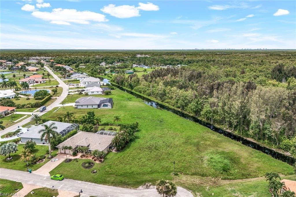 18181 Baywood Dr, Naples, FL 34114-12