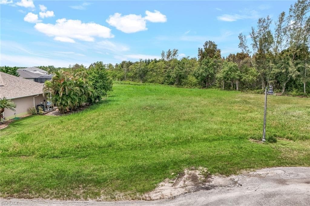 18181 Baywood Dr, Naples, FL 34114-15