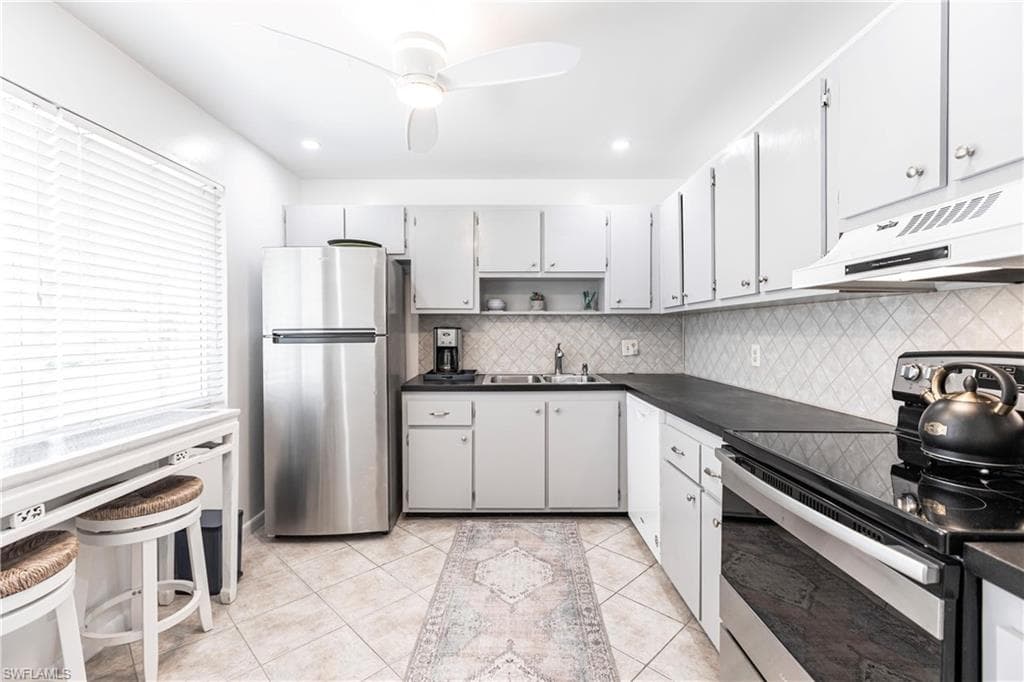 550 Teryl Rd 2302, Naples, FL 34112-13