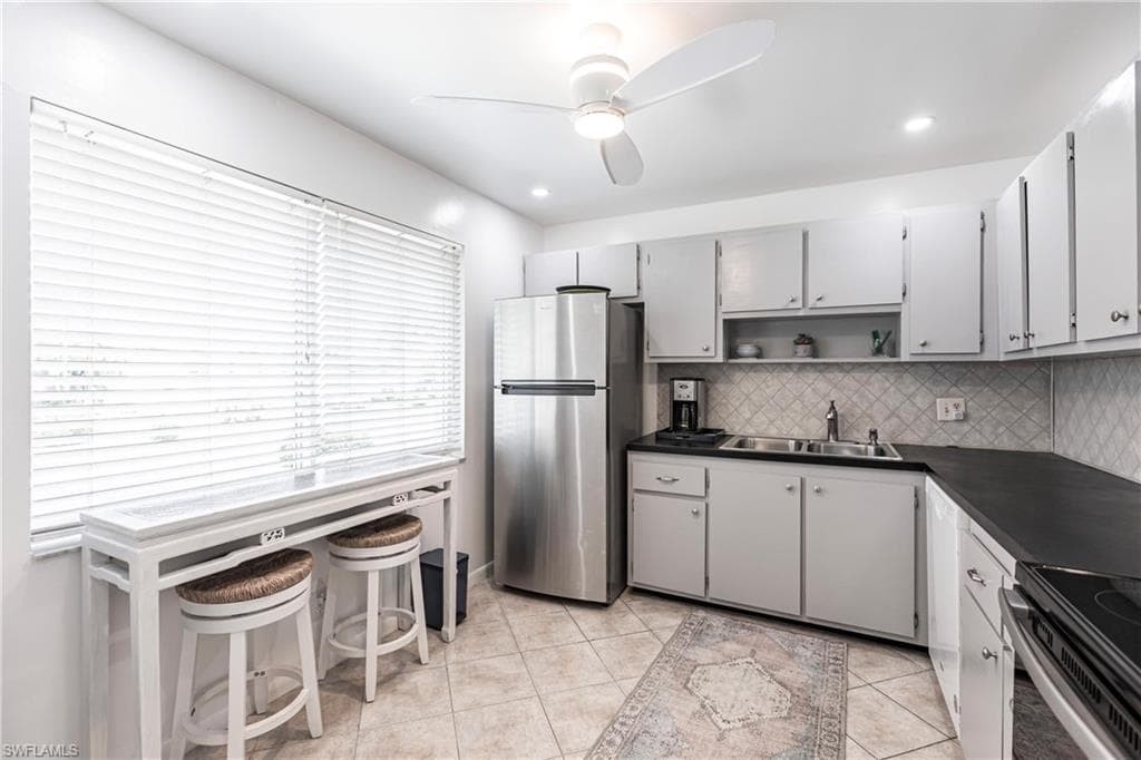 550 Teryl Rd 2302, Naples, FL 34112-15