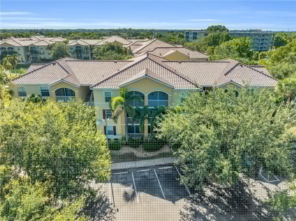 4149 Residence Dr 815, Fort Myers, FL 33901-17