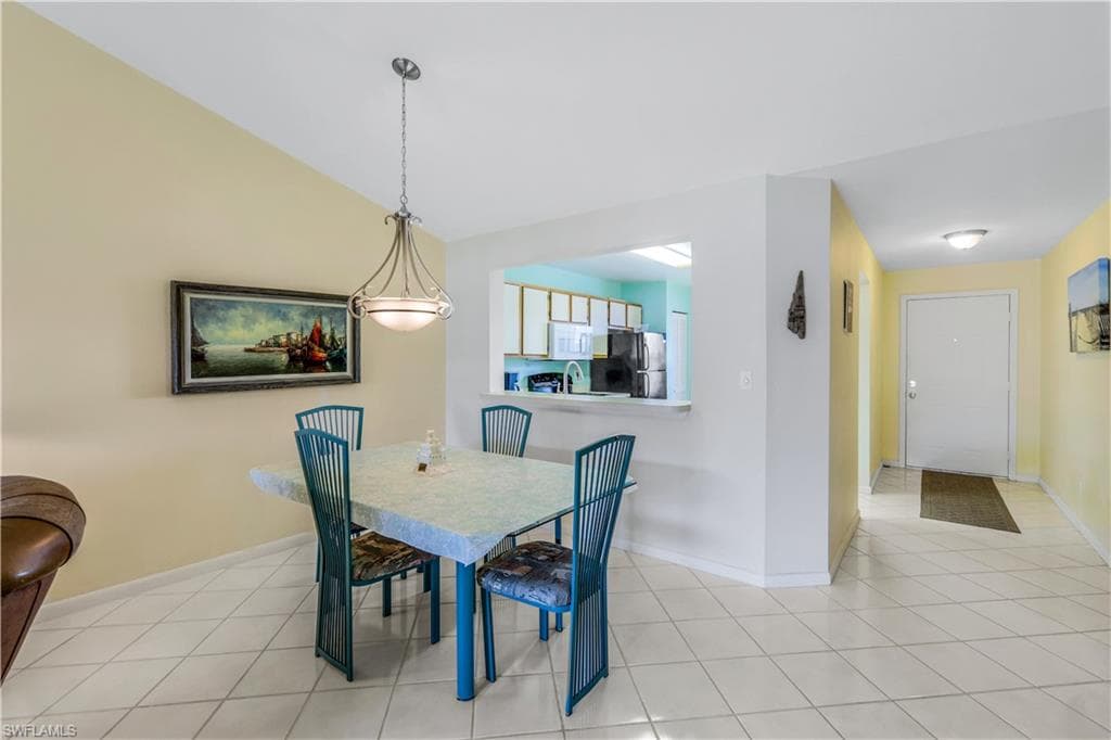1343 Churchill Cir H202, Naples, FL 34116-11