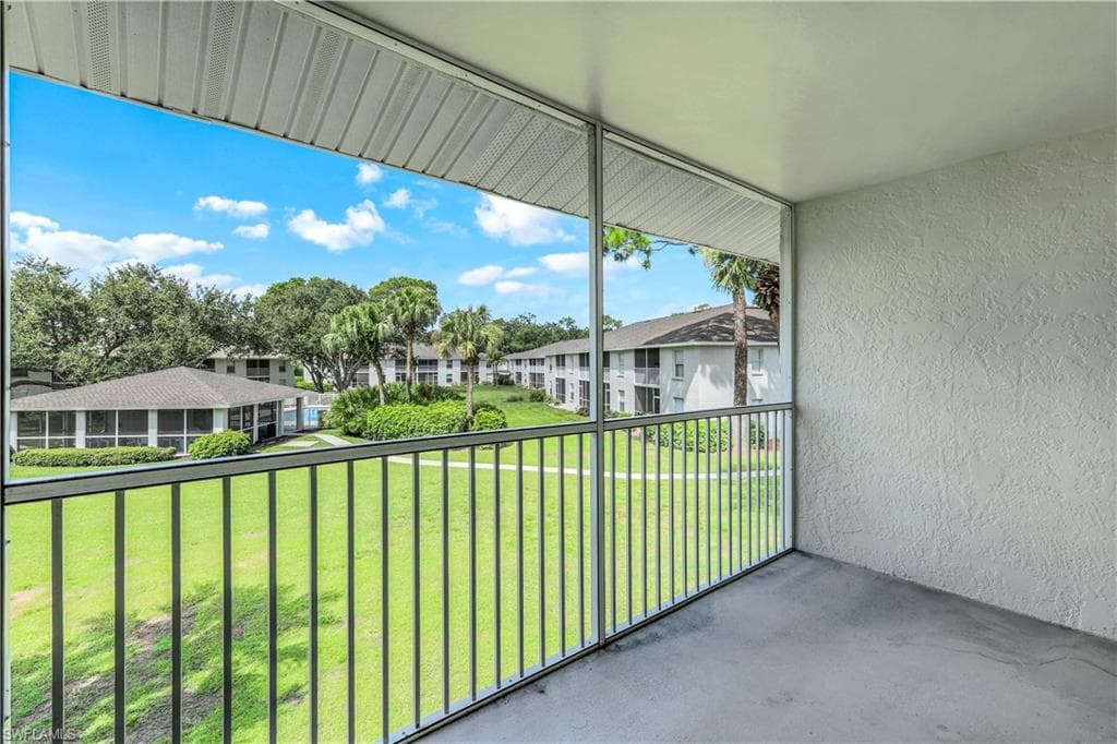 1343 Churchill Cir H202, Naples, FL 34116-21