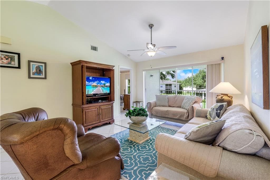 1343 Churchill Cir H202, Naples, FL 34116-4