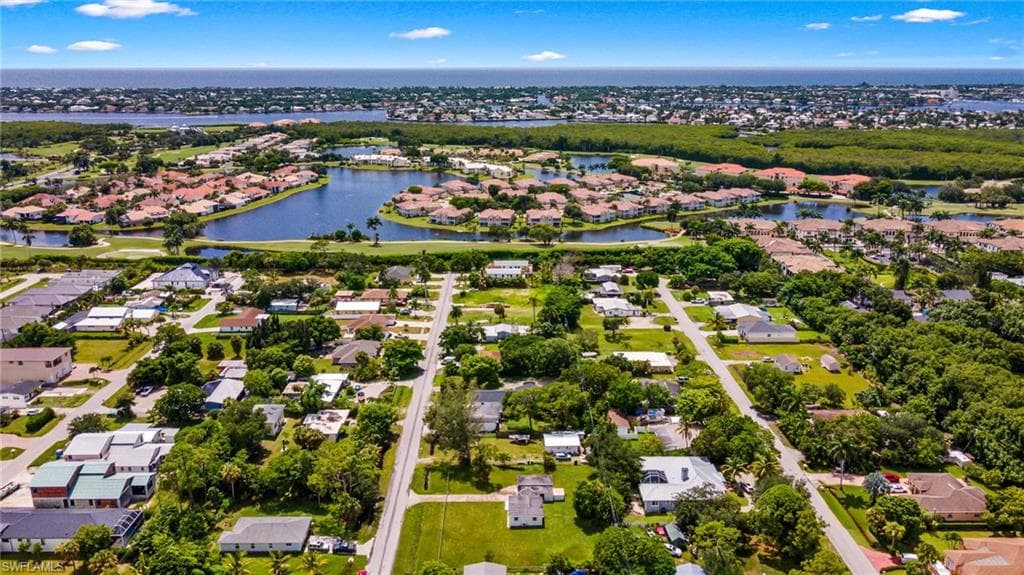 2733 Storter Ave, Naples, FL 34112-12