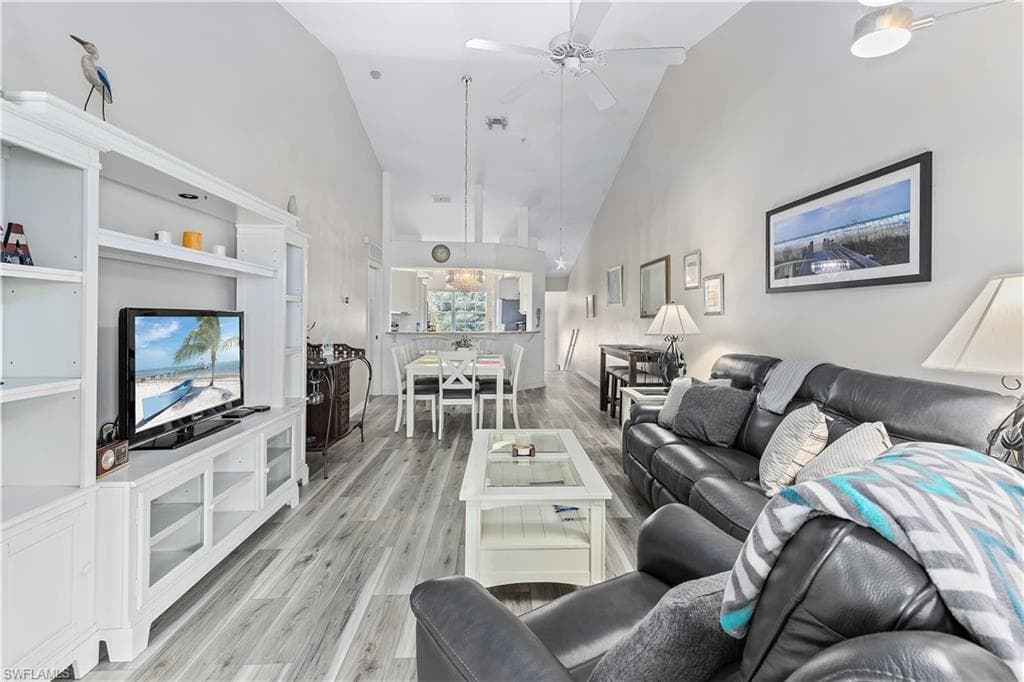 28064 Cavendish Ct 2408, Bonita Springs, FL 34135-1