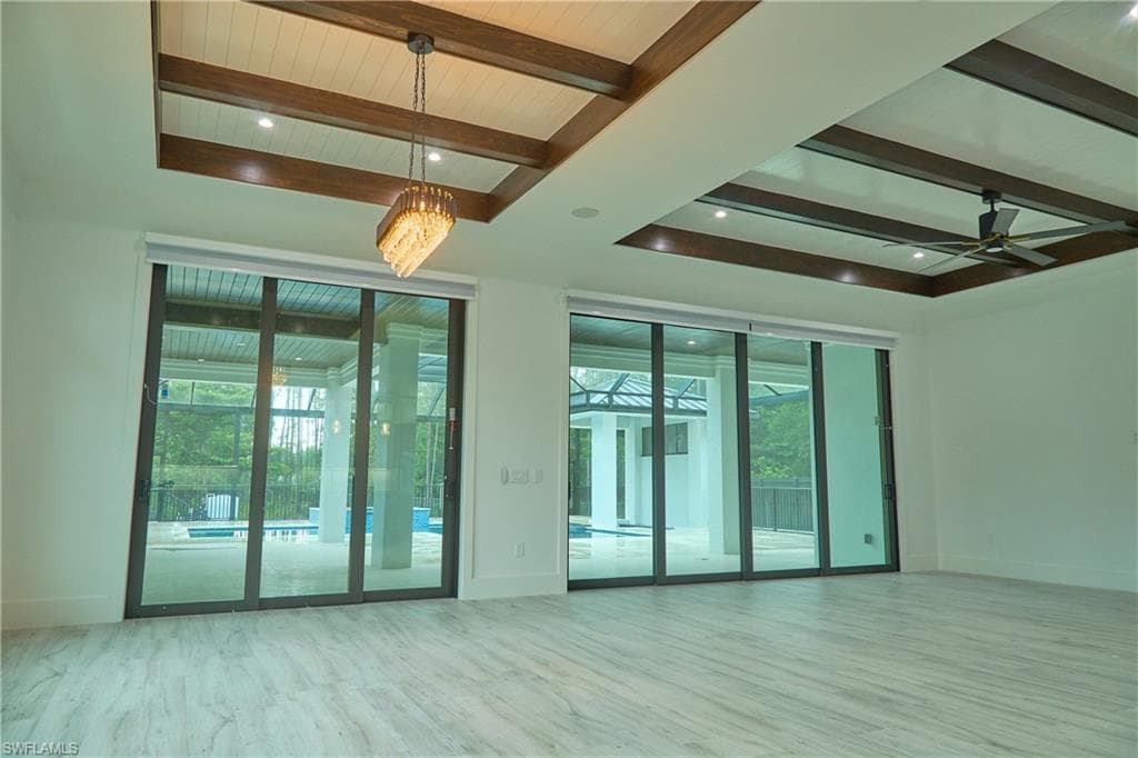 5847 English Oaks Ln, Naples, FL 34119-24