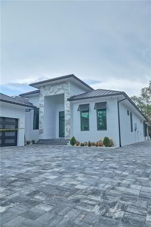 5847 English Oaks Ln, Naples, FL 34119-6