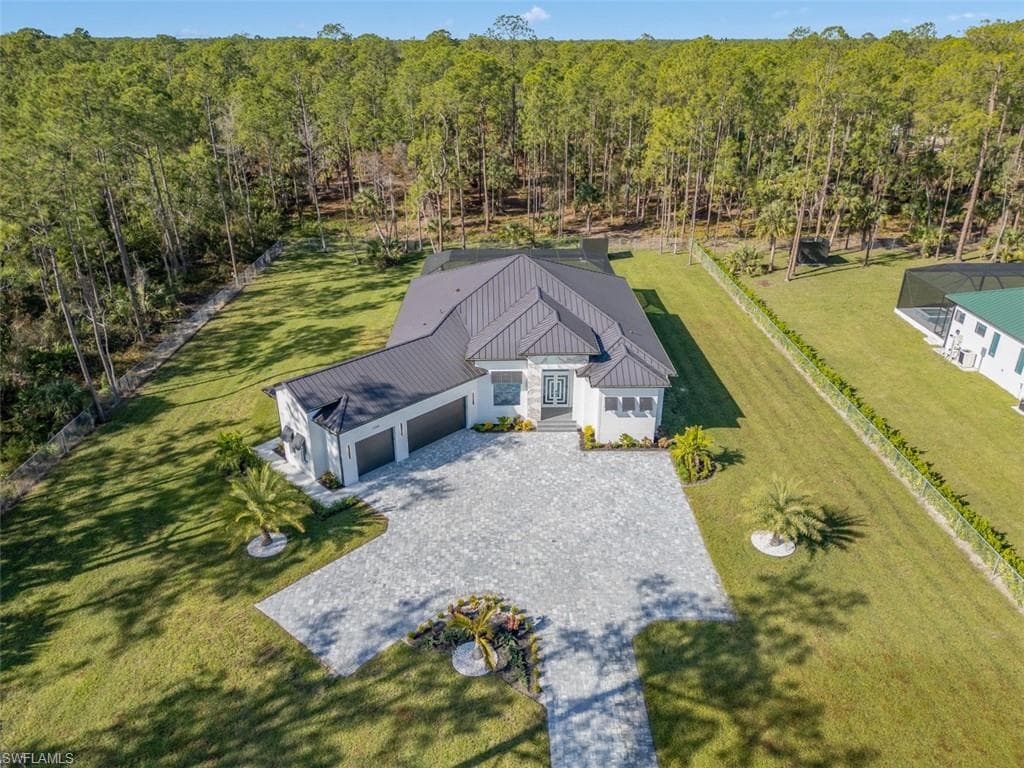 1385 23rd St SW, Naples, FL 34117-9