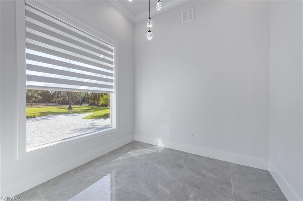 1385 23rd St SW, Naples, FL 34117-13