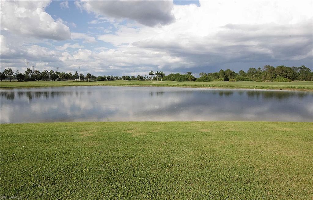 2068 Par Dr, Naples, FL 34120-16