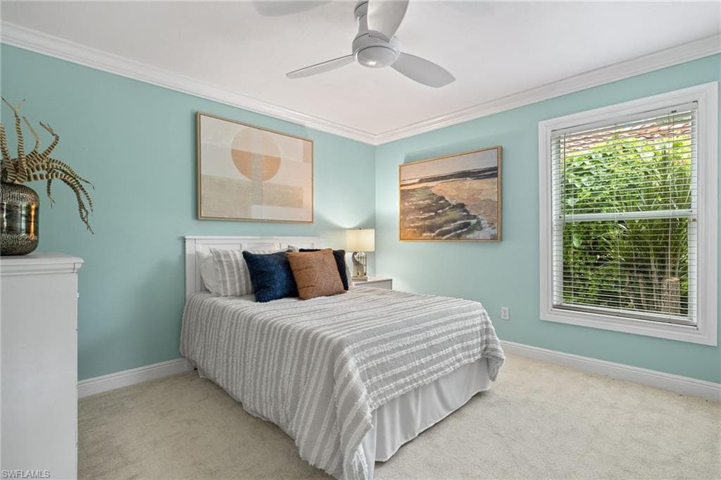 5134 Kristin Ct, Naples, FL 34105-15