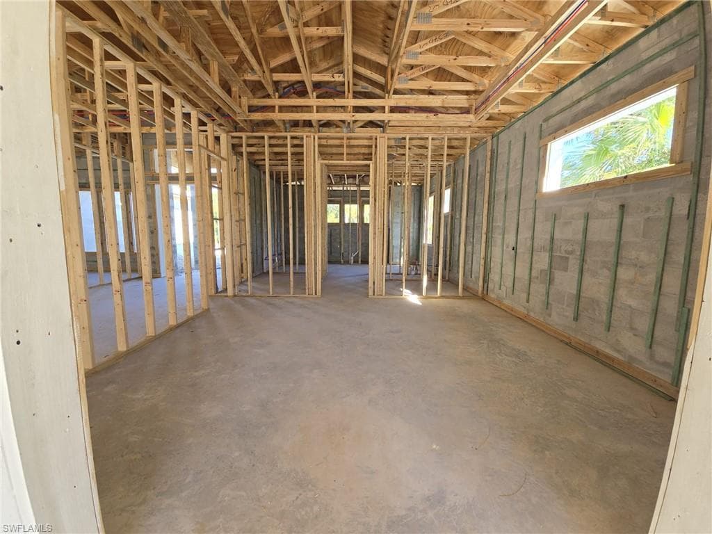 2730 18th Ave SE, Naples, FL 34117-12