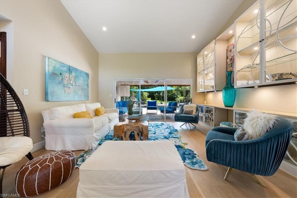 6540 Trail Blvd, Naples, FL 34108-12