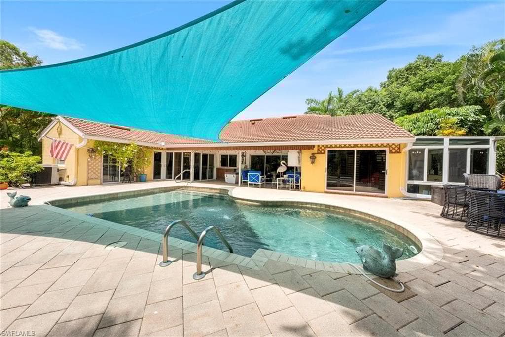 6540 Trail Blvd, Naples, FL 34108-15