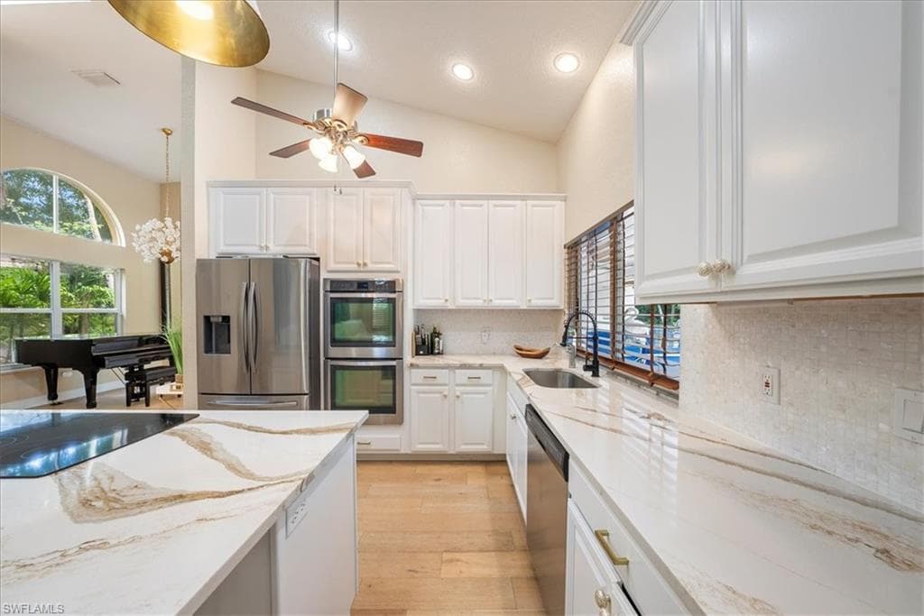 6540 Trail Blvd, Naples, FL 34108-19